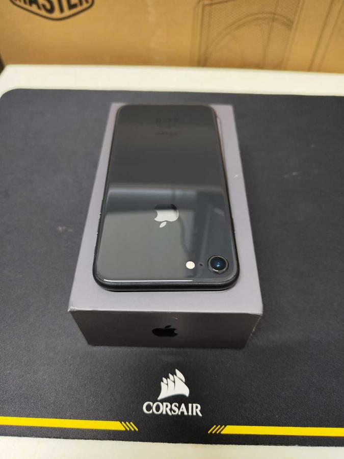 iPhone 8 SPACE GREY 64GB