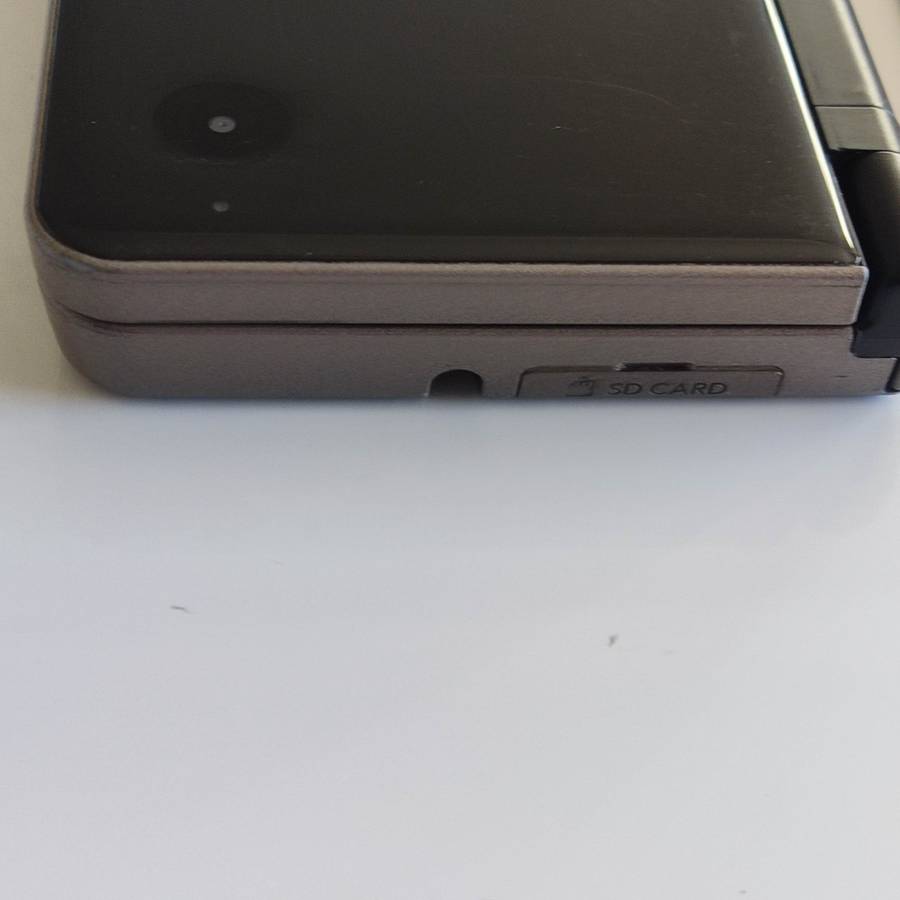 Nintendo Dsi Xl console with original charger