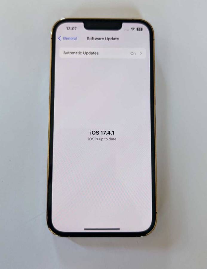 iPhone 13 Pro