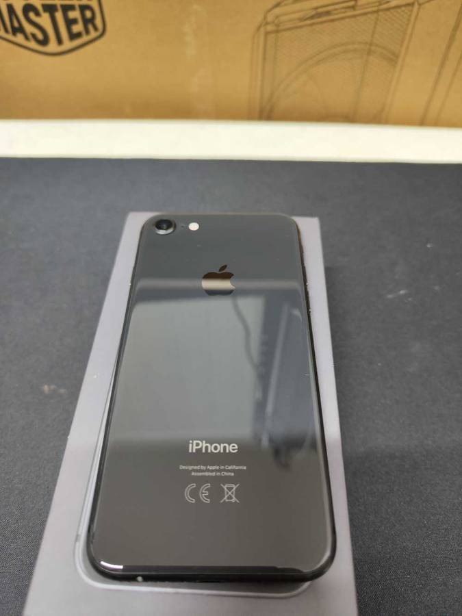 iPhone 8 SPACE GREY 64GB