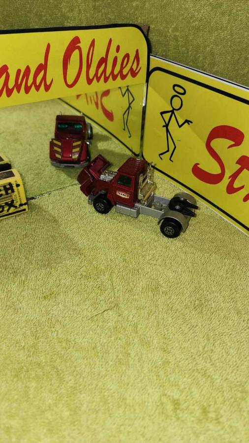 Matchbox Ford Louiseville Horse
