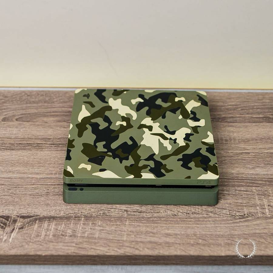 Limited Edition PlayStation 4 Slim