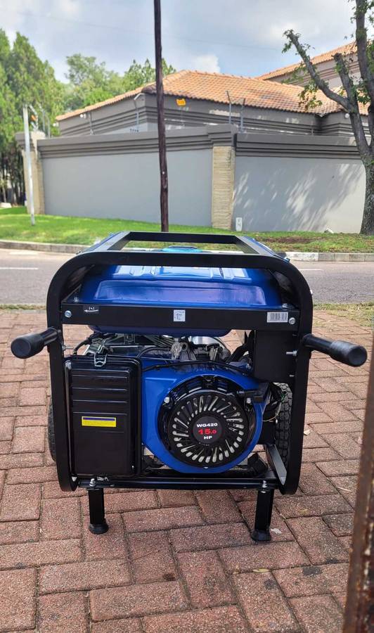 Mac Afric Almost-New Quick-Start Petrol Generator (WH6500E)