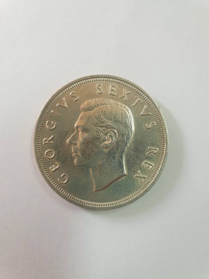 1952 * 5 shilling Crown 50c *