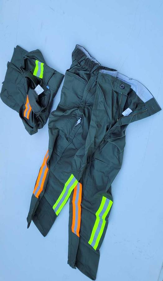 ACID REPELLENT BESLIN Ultra Reflective 2-Piece Work-Suit 87 Chest/77 Waist