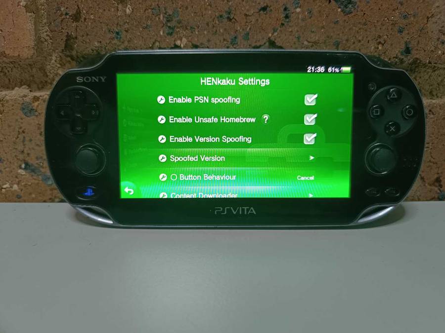 Ps Vita (HENKaku installed)