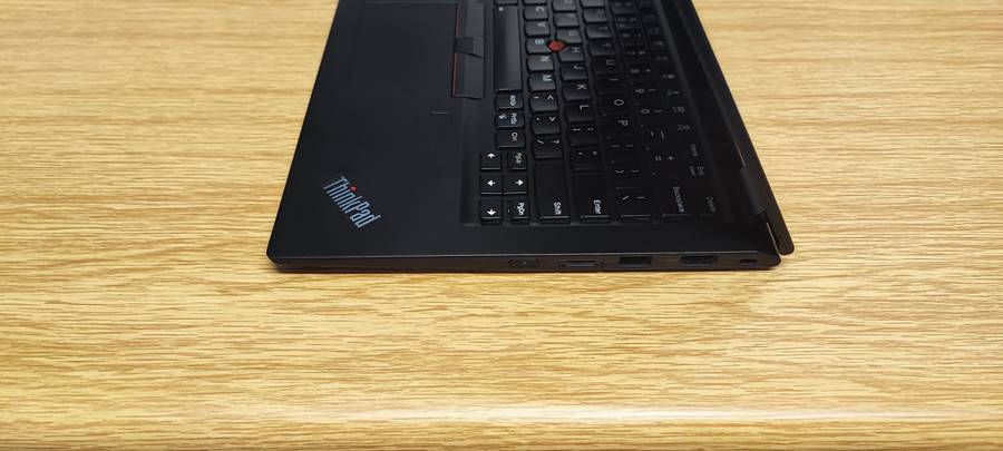Lenovo Yoga X390