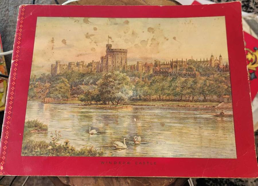 Royal Visit 1947 Commemorative Booklet by the Stuttafords Group