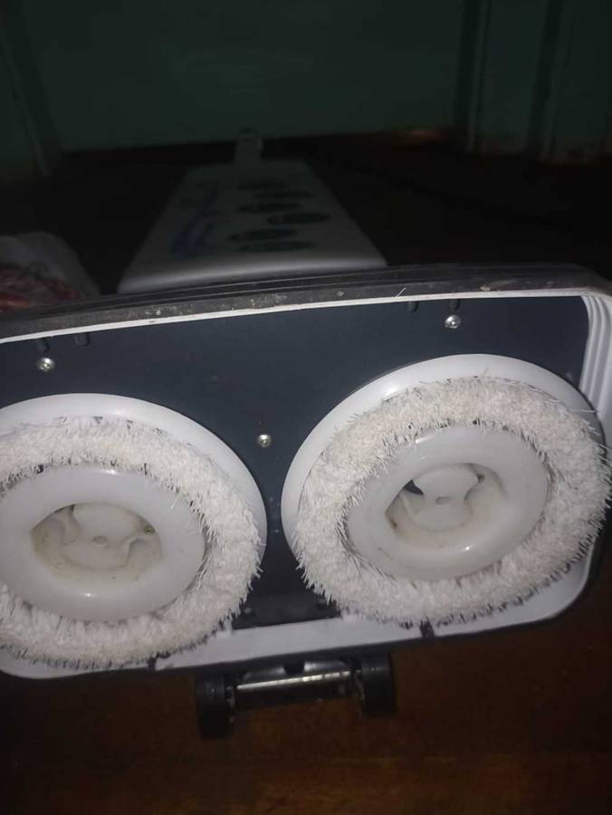 ELECTROLUX 6 in 1 carpet shampooer