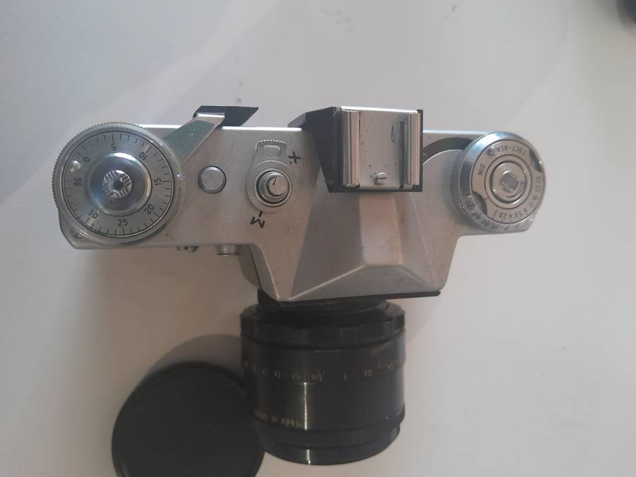 Vintage Zenit- E camera