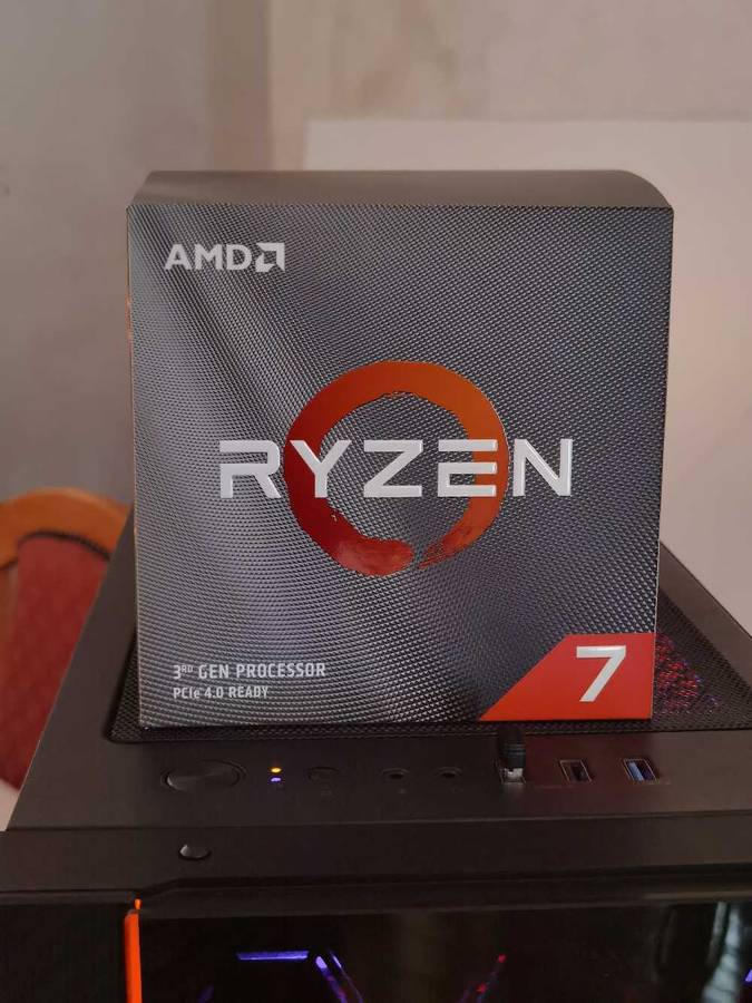 AMD Ryzen 3700X  / NO GPU