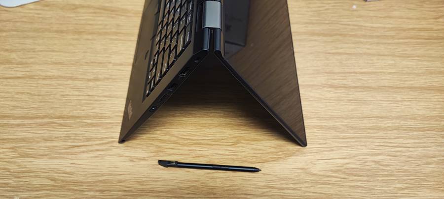 Lenovo Yoga X390