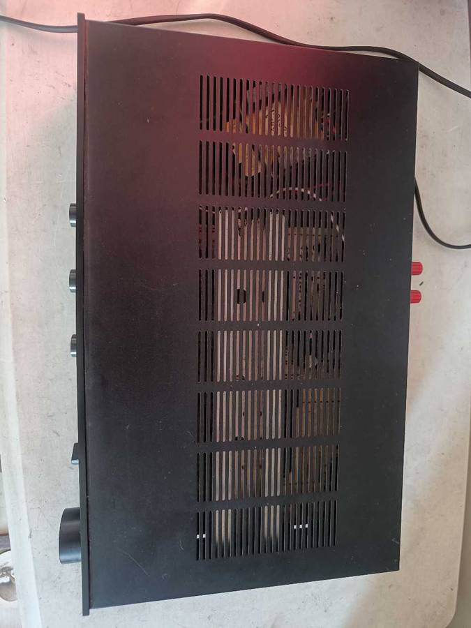 Yamaha AX300 stereo amplifier