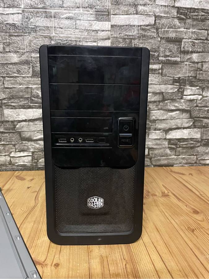 Intel Core i7 K PC**16GB Ram**Asrock H77M**SSD