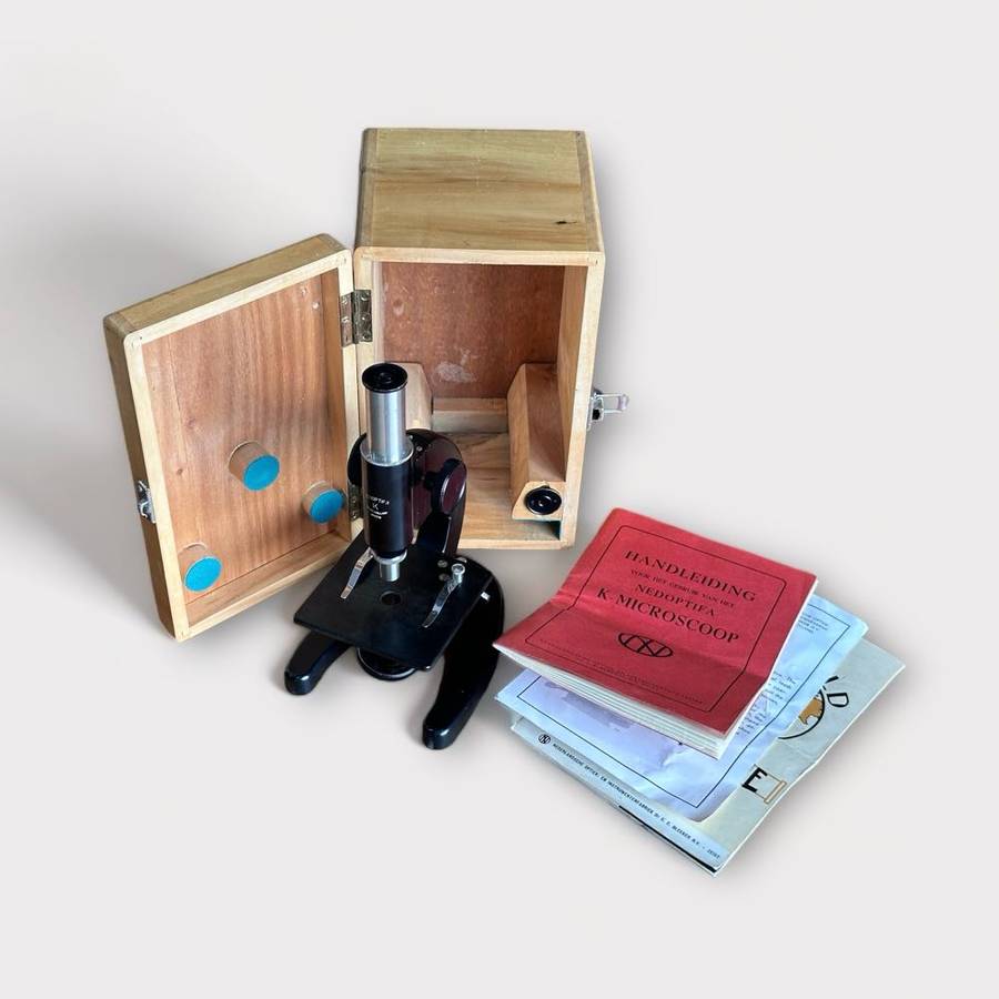 Vinatge Microscope circa 1960