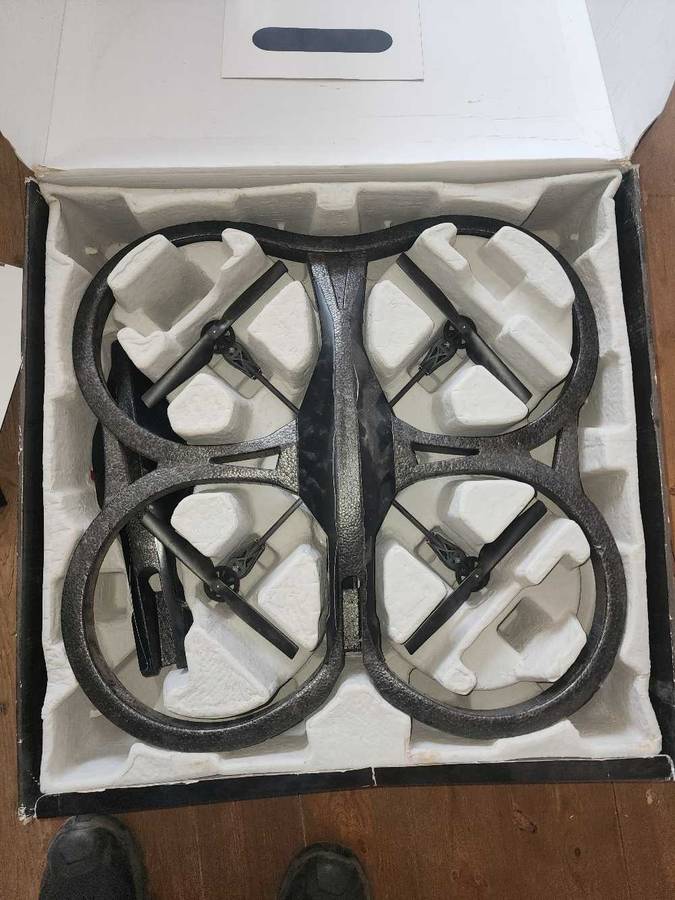 Parrot AR Drone 2.0 Power Edition