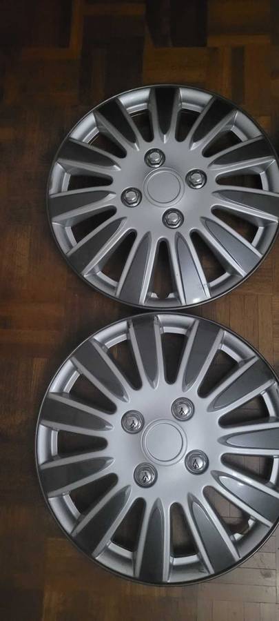14 Inch wheel covers - set of 4
