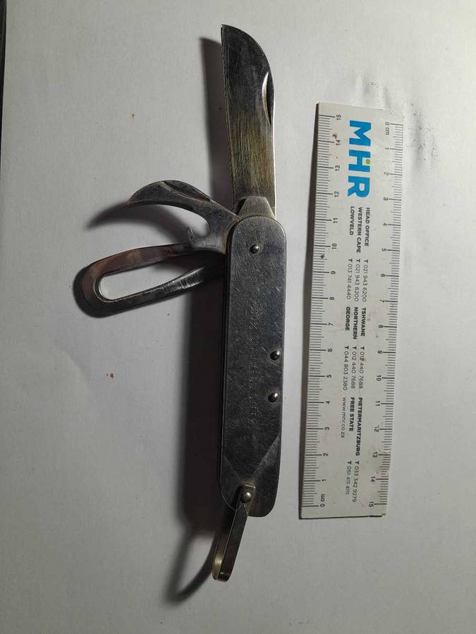 Vintge Army/Navy knife.