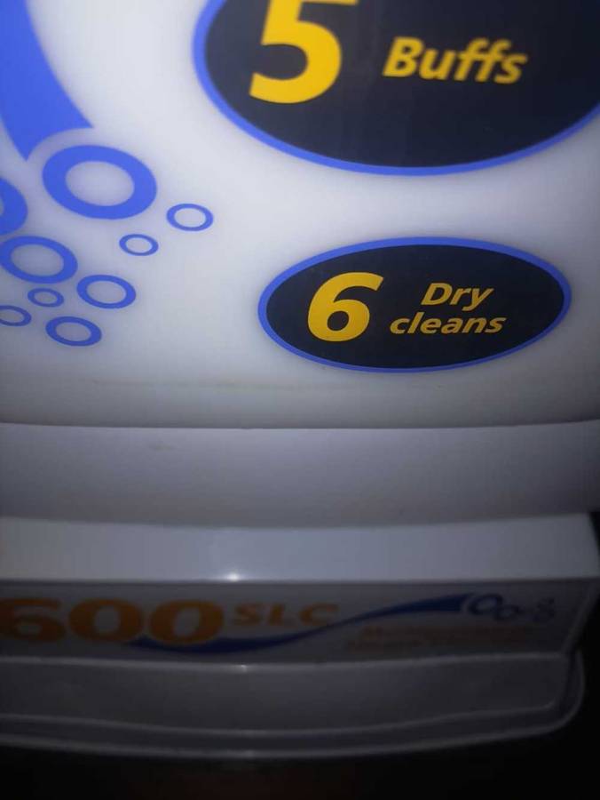 ELECTROLUX 6 in 1 carpet shampooer