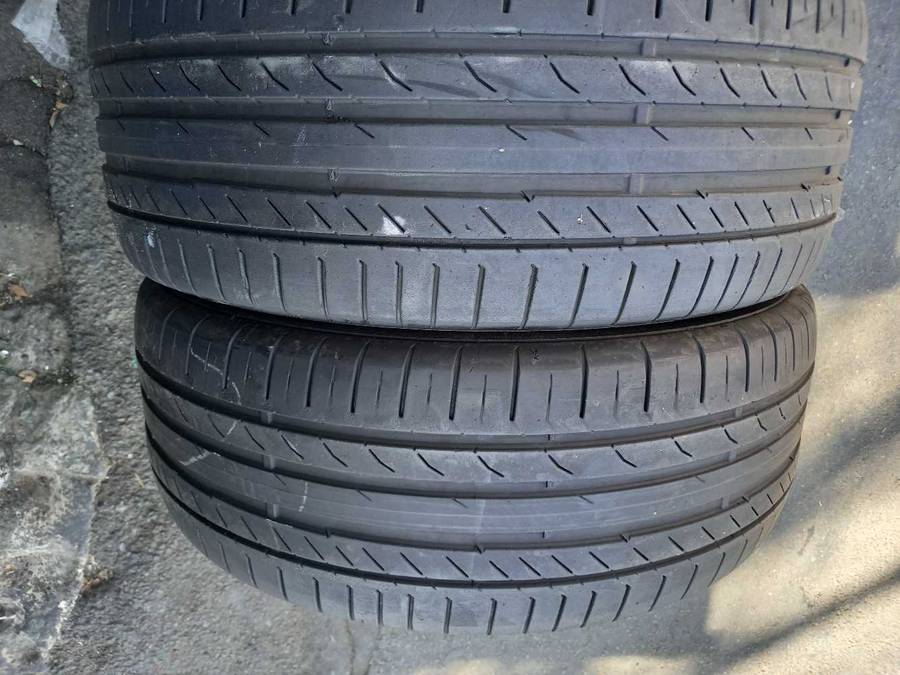 235/55/18 Continental ContiSportContact. 70% life