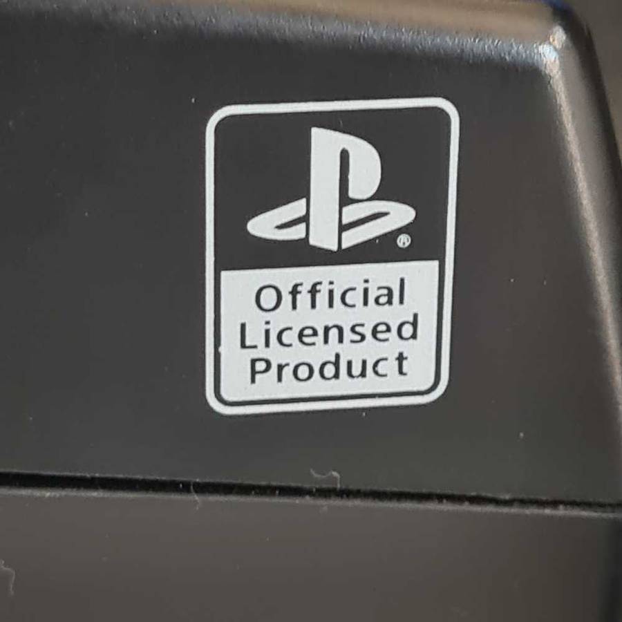 Official PS4 and PS3 driving wheel gaming pad