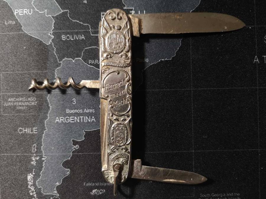 Vintage Paul Kruger and Christiaan De Wet Pocket Knife