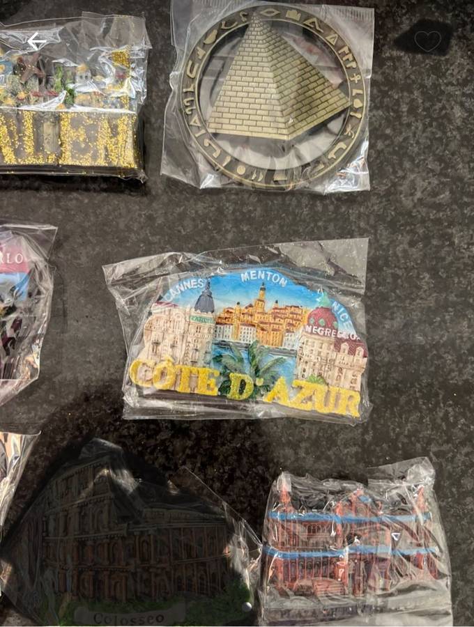 Fridge Magnet Souvenir - Country & City