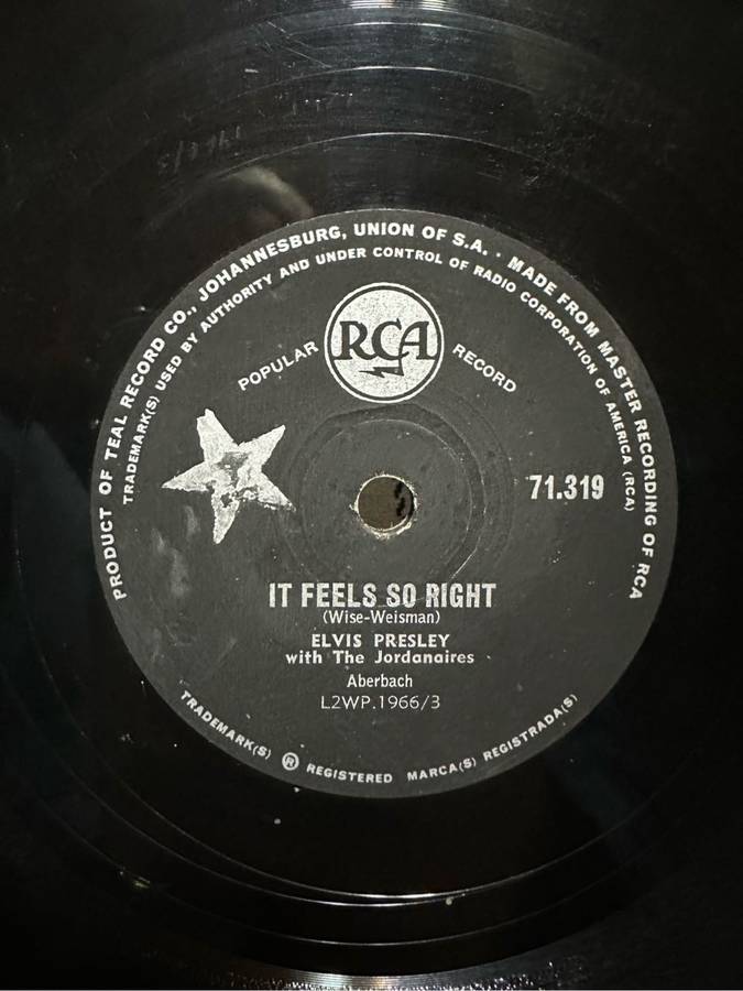 Elvis 78 vinyl - rare edition