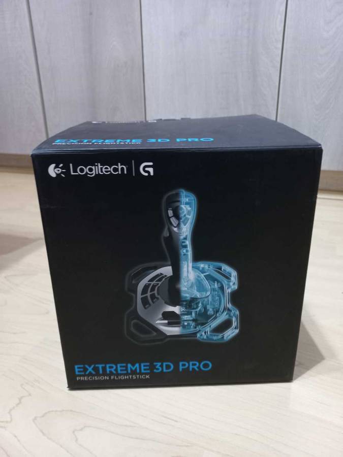 Logitech Extreme 3D Pro joystick