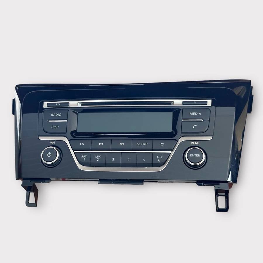 Nissan X-Trail Radio / CD Player