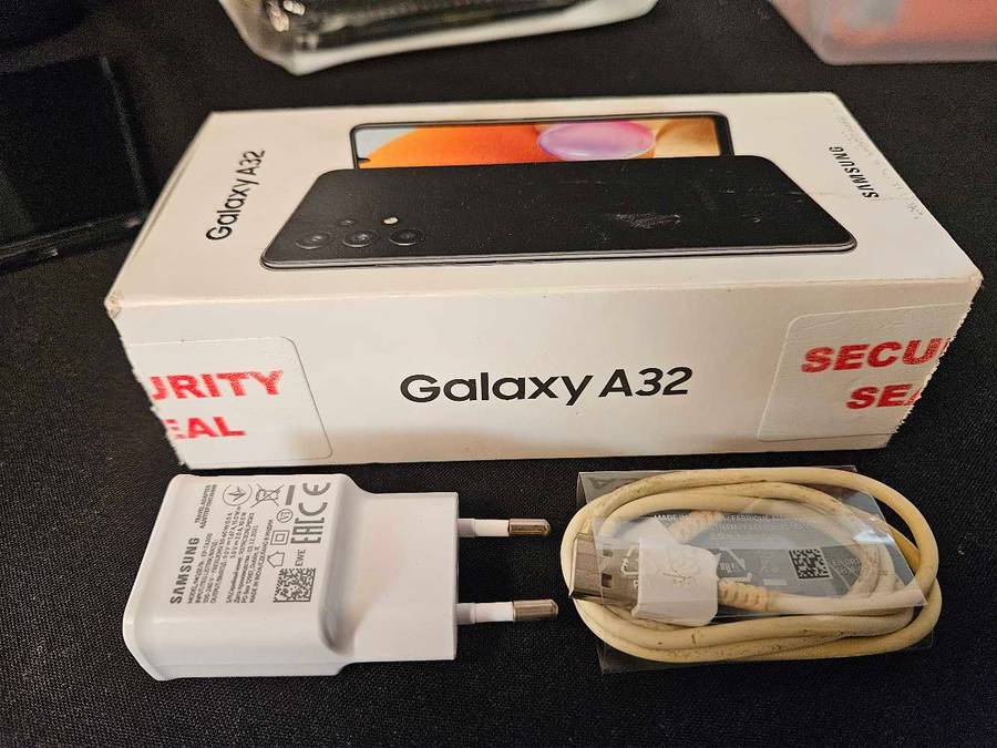 Samsung A32 bundle