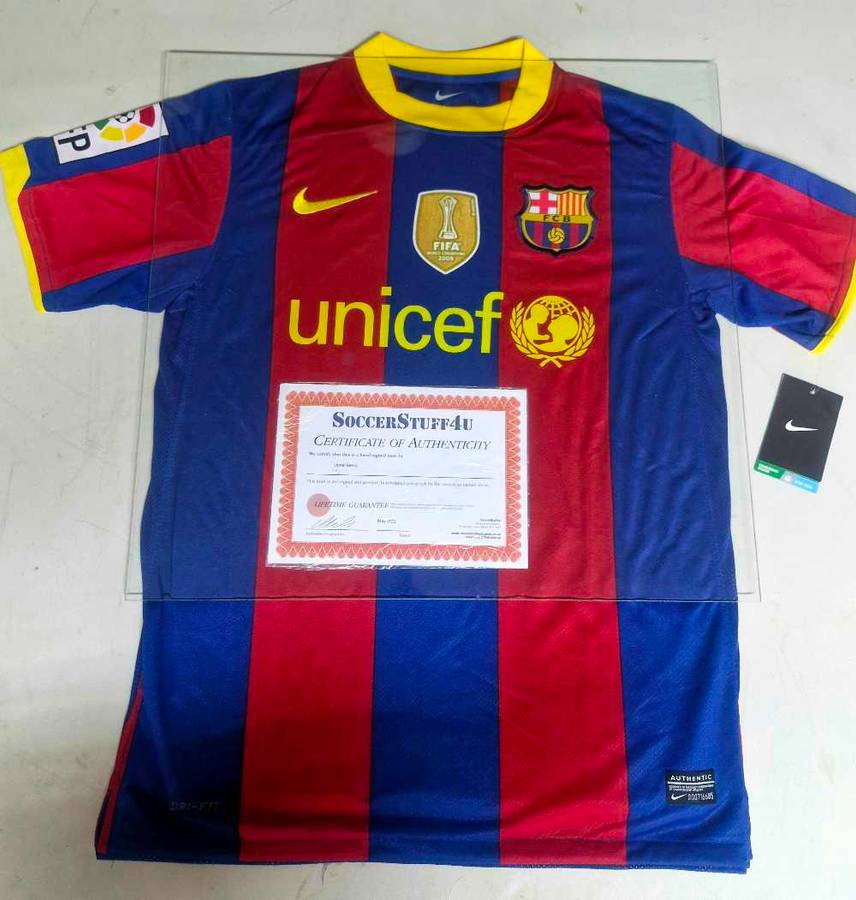 Lionel Messi Authentic Signed Soccer Jersey Barcelona