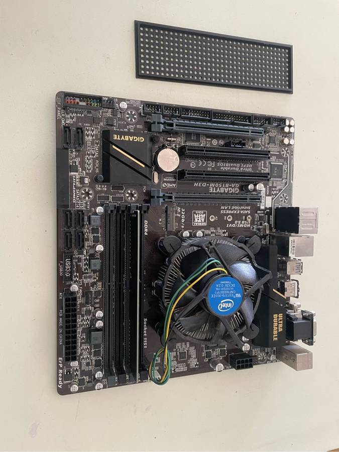 Intel Core i5 6400 Combo**Gigabyte B150M Motherboard**4GB Ram**