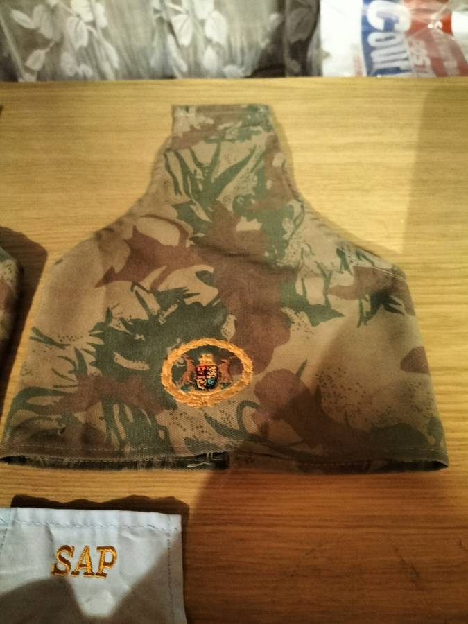 Mixed LOT Old SAP Ranks (5x Items)
