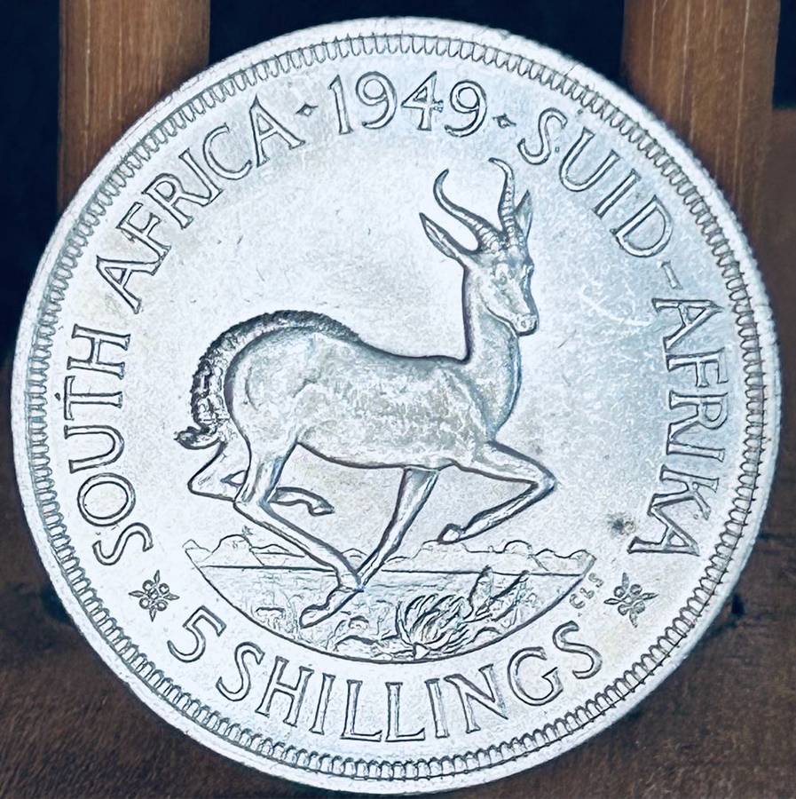 Top Grade SA Union: 1949 Crown 5/- in Brilliant UNC!!!