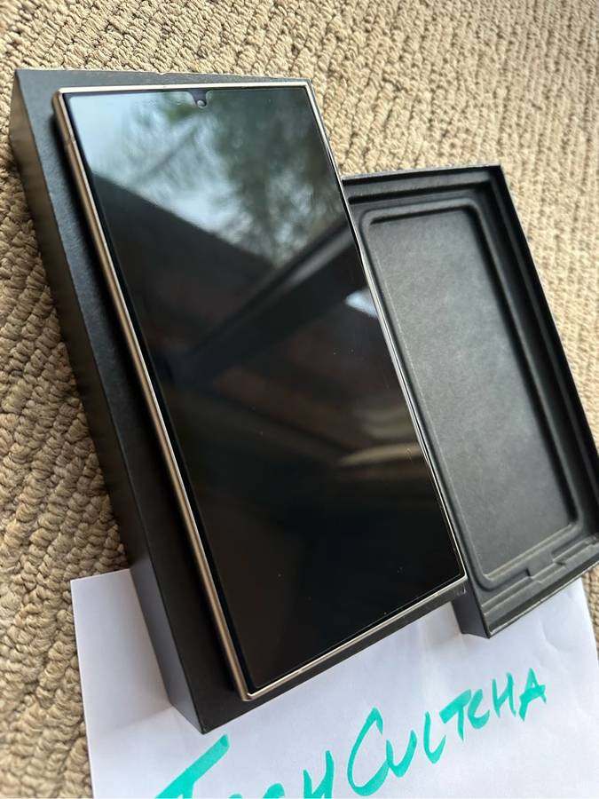 Samsung Galaxy S24 Ultra 256GB Dual Sim