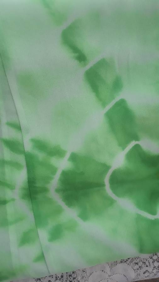 LADIES DRESSES: SPRING GREEN FRONT BUTTON SUMMER DRESS - SIZE 12/36/L - VERY GOOD
