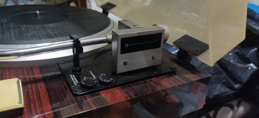 JVC QL-Y5F TURNTABLE