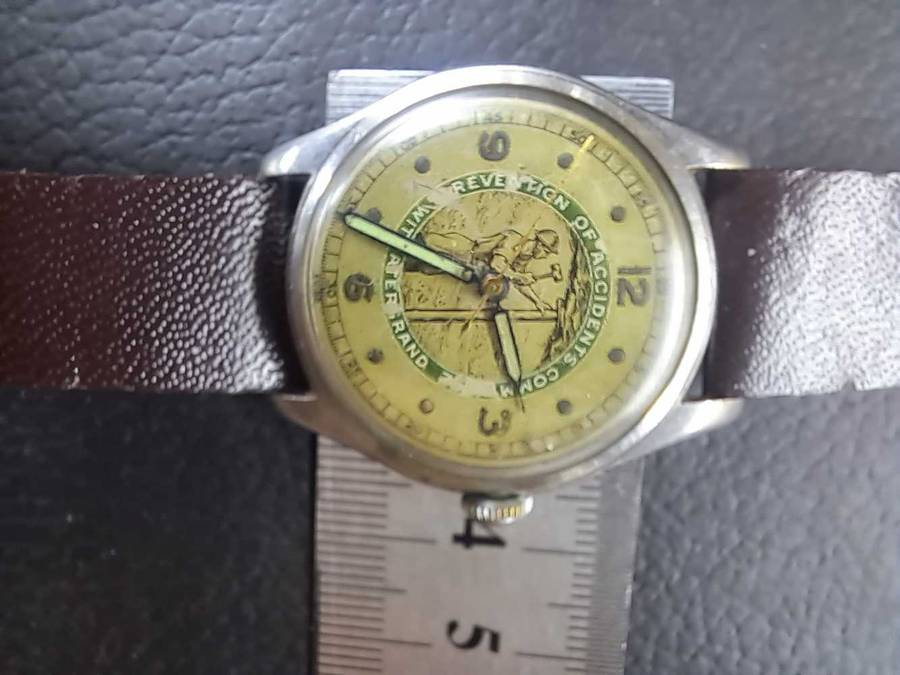 4 vintage watch bargain lot 2