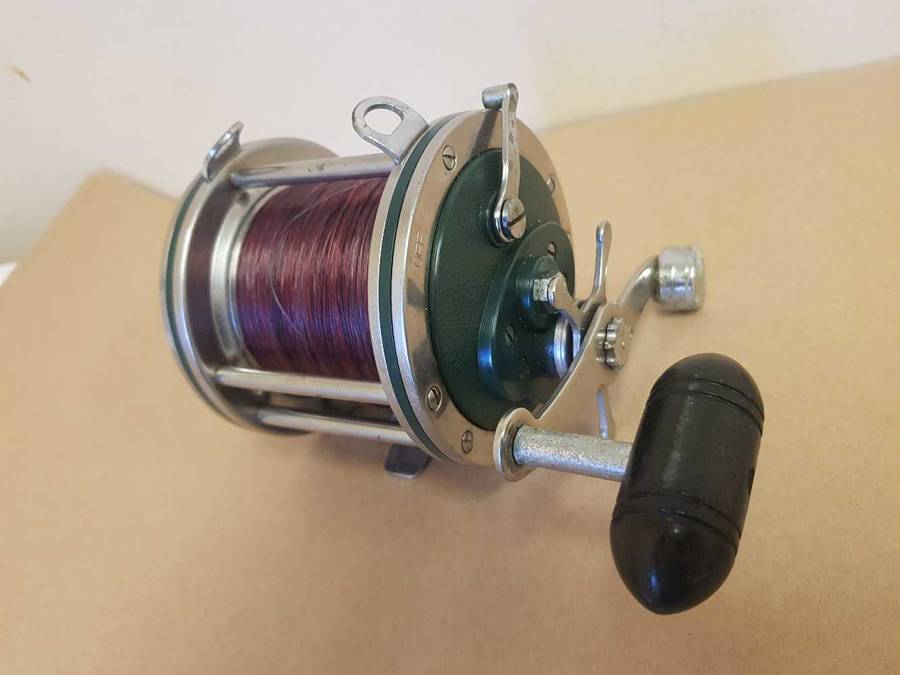 Fishing reel. Shakespeare model 2153