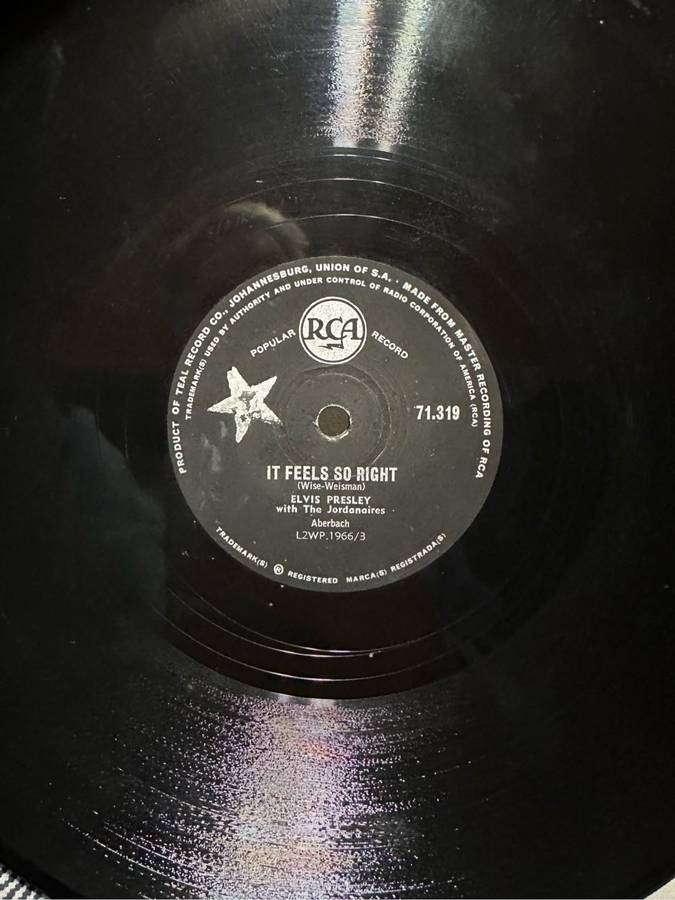 Elvis 78 vinyl - rare edition