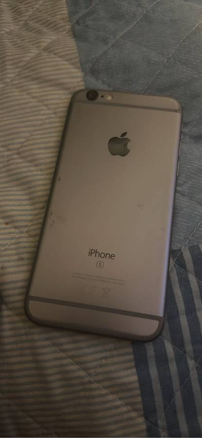 Broken electronics apple & Samsung