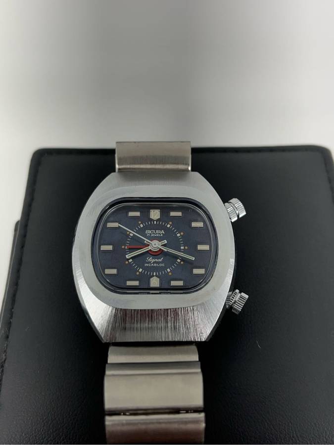 Sicura Signal vintage alarm watch