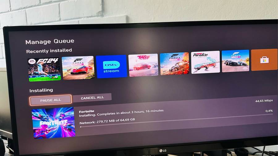 XBOX SERIES S 512GB + 6 GAMES