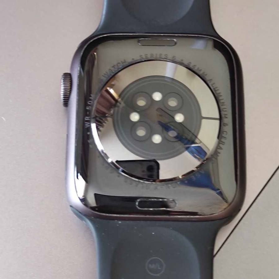 Apple Watch series 6 44MM black  gps + cellular (Pre Owned)