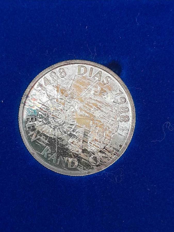 Proof R1 coins  ONE BID FOR ALL