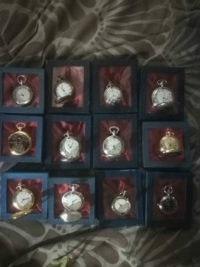 12 pocket watches sold together