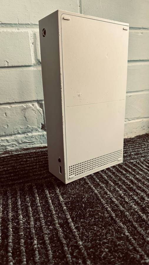 XBOX SERIES S 512GB + 6 GAMES