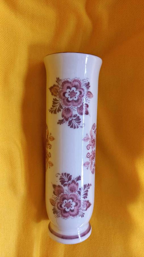 Pink Delft vase Oude Molen Fabriek
