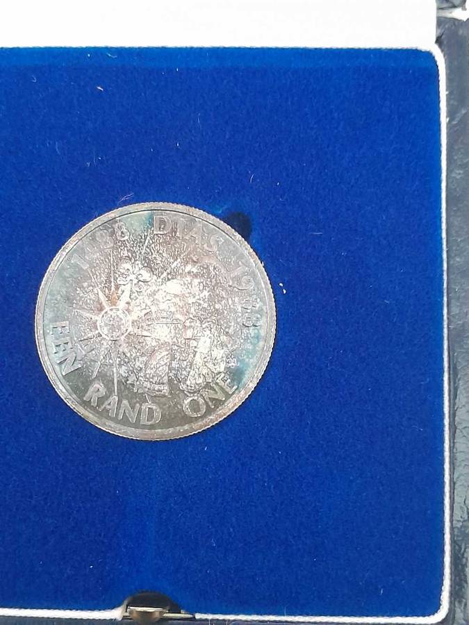 Proof R1 coins  ONE BID FOR ALL